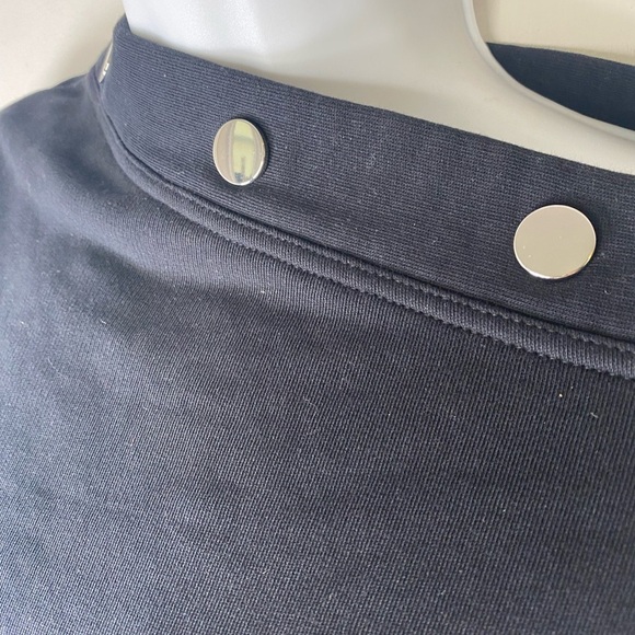 10 Crosby Derek Lam Black Asymmetrical Sweatshirt with Silver Snaps - Picture 3 of 8